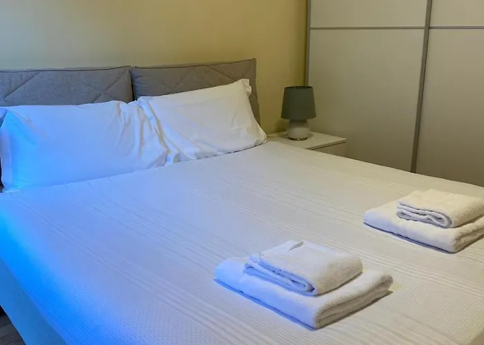 Apartment Borgo Castello A1 *