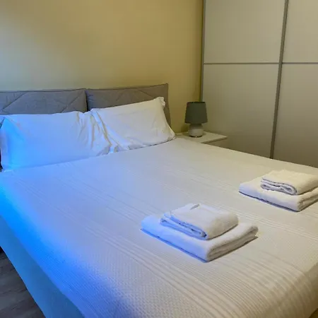 Διαμέρισμα Borgo Castello A1 *
